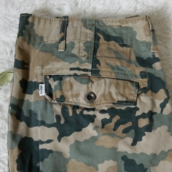 Levis Camu Jean's Sz 33x30 Mens - Picture 2 of 8